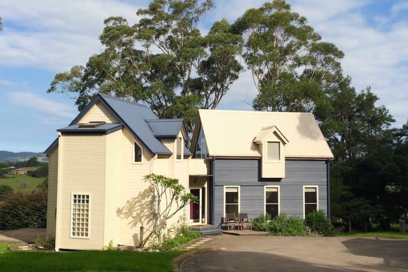Berry NSW Accommodation Villa exterior